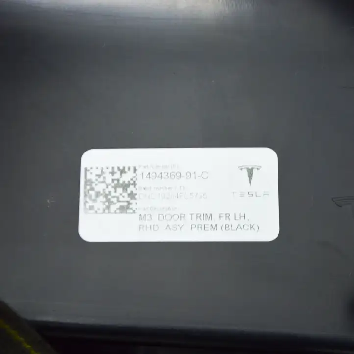 Tesla Model 3 (2017 - 2023) 149436991C Обшивка передней двери — фото 5