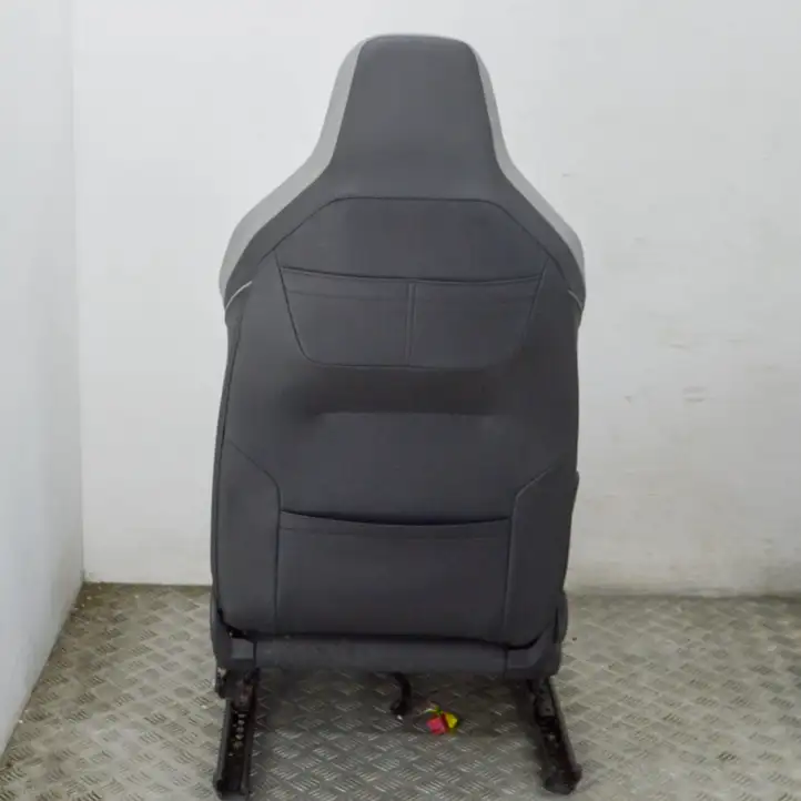 Volkswagen Golf VIII (2019 - ) Комплект салона — фото 8