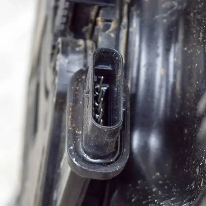 BMW X3 G01 (2018 - 2024) 7390672 Бак AdBlue — фото 4