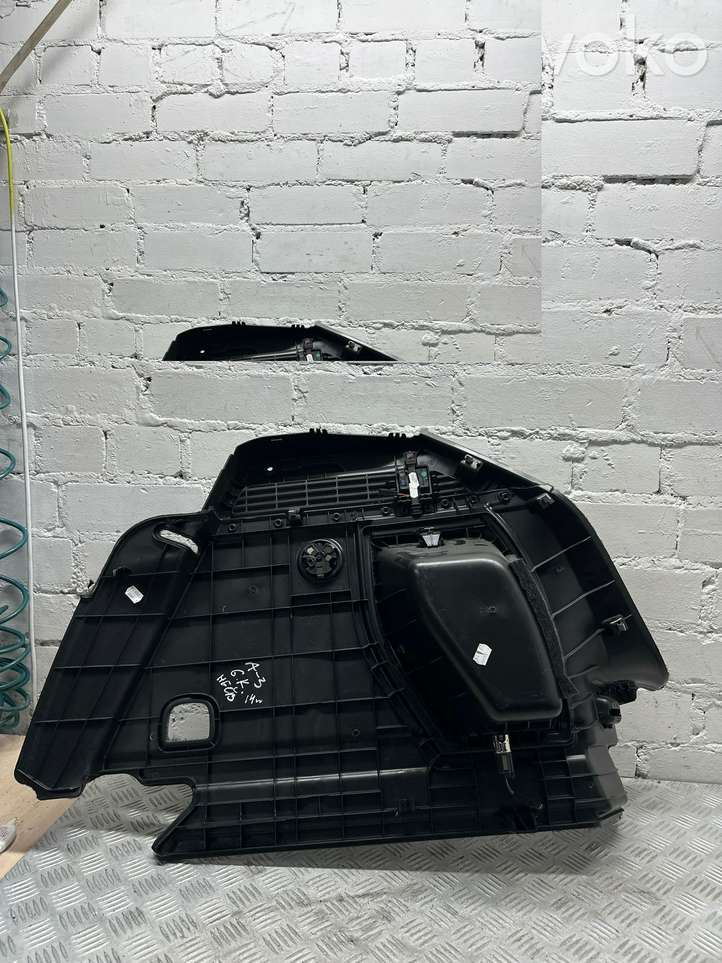 Audi A3/S3 8V (2012 - 2016)  8V4863879F Отделка порога багажника