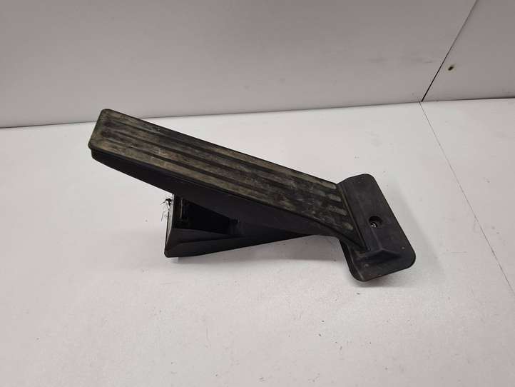BMW 3 E90 E91 (2005 - 2012)  6788633 Педаль акселератора