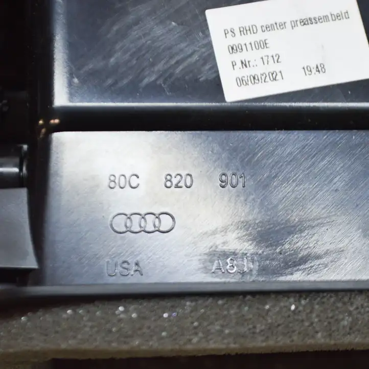 Audi Q5 SQ5 (2017 - ) 80C820901N Декоративная планка — фото 7