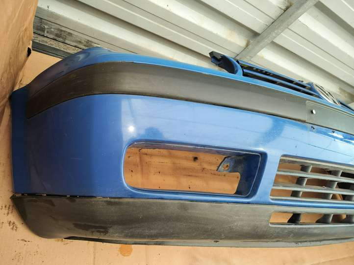 Volkswagen Golf IV (1998 - 2005)  1j0807221 Передний бампер