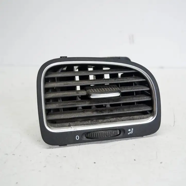 Volkswagen Golf VI (2009 - 2013) 5K08197045K0819710 Воздушная решетка панели — фото 1