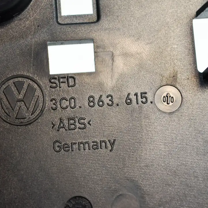Volkswagen PASSAT B7 (2011 - 2014) 3C0863615 Прочие детали салона — фото 3