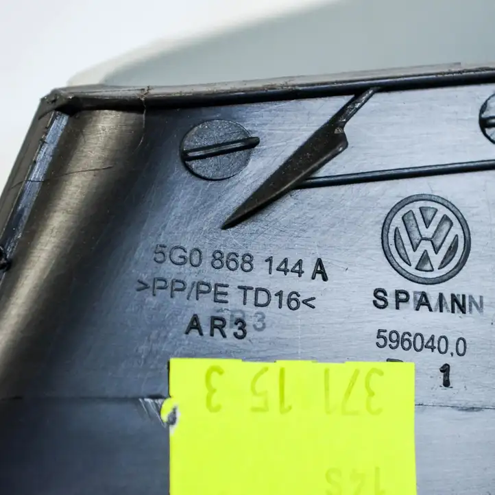 Volkswagen Golf VII (2013 - 2019) Обшивка стойки A — фото 4