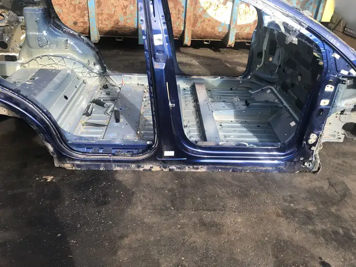 Tesla Model X (2015 - 2021) Порог кузова — фото 1