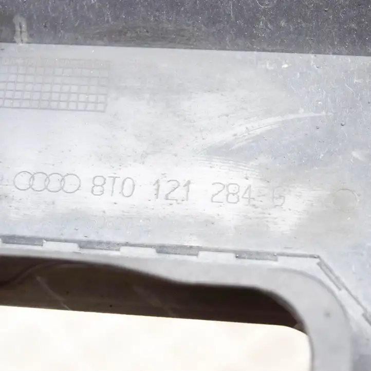 Audi A5 8T 8F (2007 - 2011) 8T0121284G Дефлектор воздуха — фото 6
