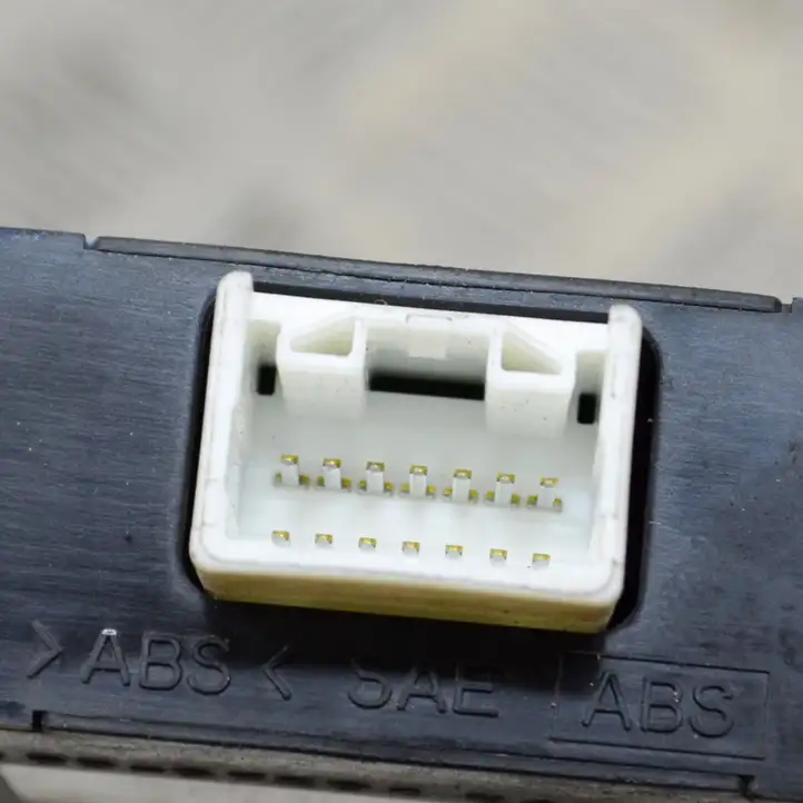 Toyota Land Cruiser (J120) (2002 - 2009) 8978060340 Блок иммобилайзера — фото 5