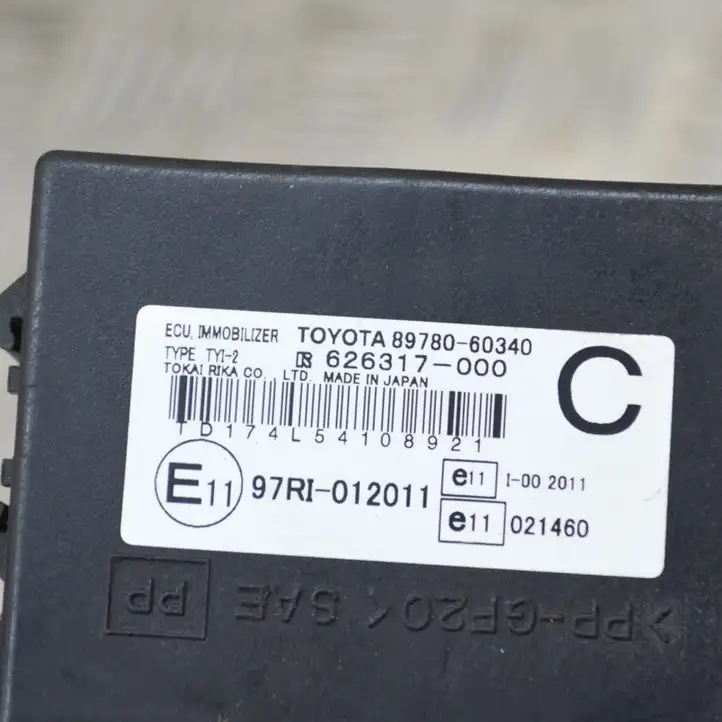 Toyota Land Cruiser (J120) (2002 - 2009) 8978060340 Блок иммобилайзера — фото 6