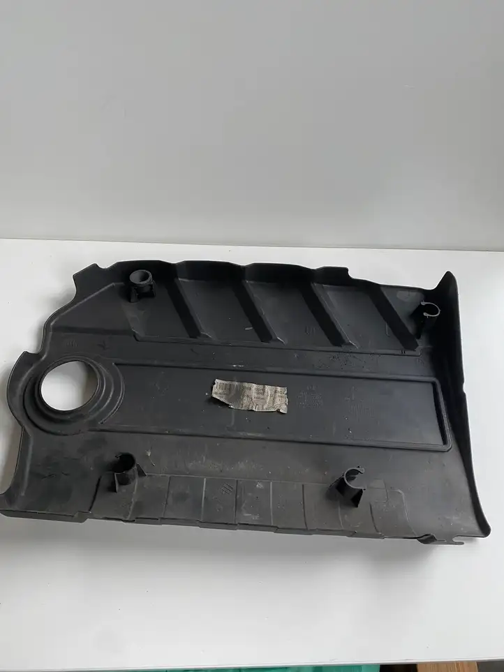 Opel Vectra C (2005 - 2009) 55557295 Крышка двигателя декоративная — фото 2