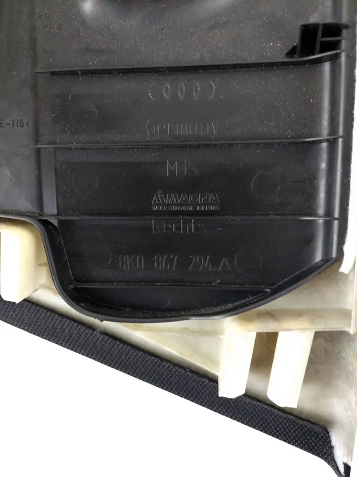 Audi A4 S4 B8 8K (2011 - 2015) 8K0867294A Верхняя обшивка стойки B — фото 2