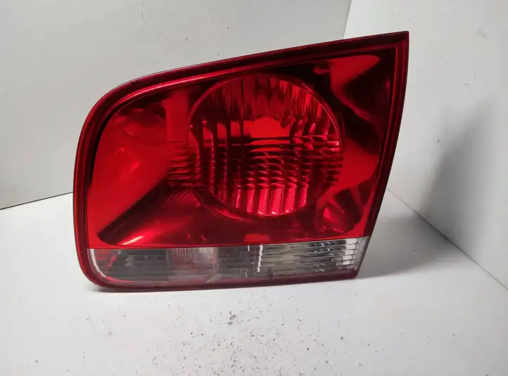 Volkswagen Touareg I (2002 - 2010) 7L6945094H Задний фонарь в крышке багажника — фото 1