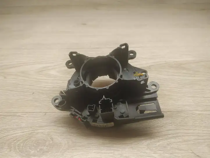 BMW 3 E46 (1998 - 2005) 83764439 Контактное кольцо SRS — фото 3