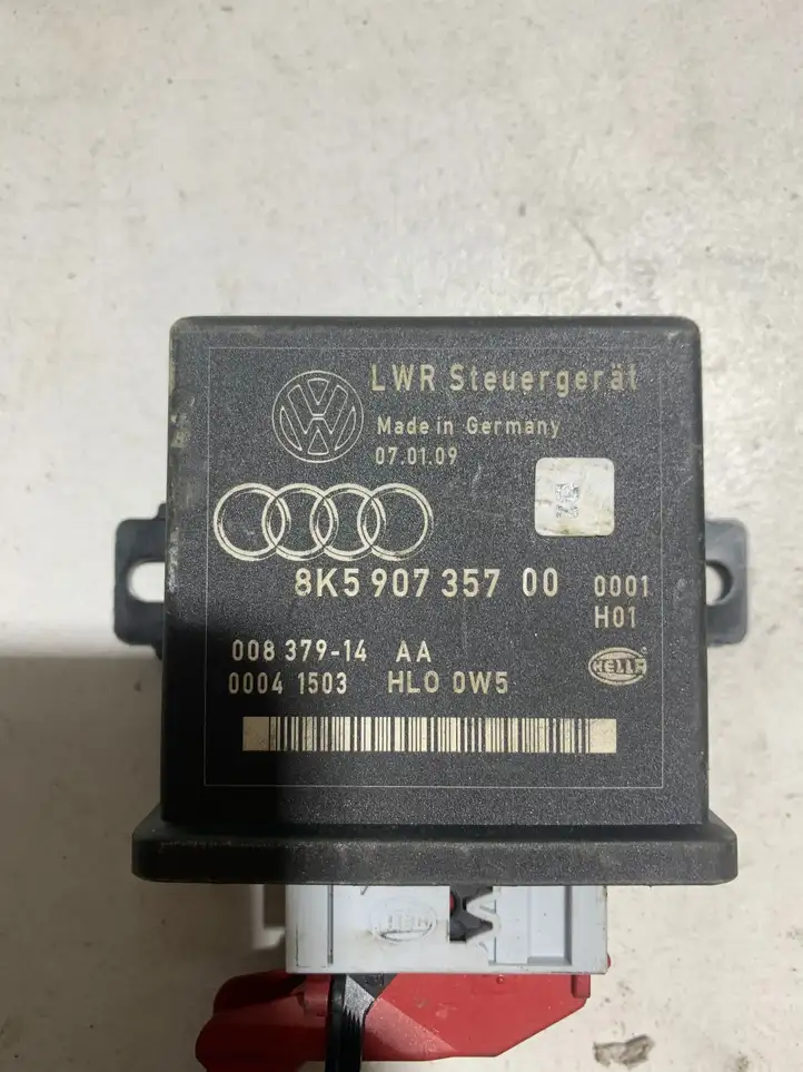 Audi A5 8T 8F (2007 - 2011) 8K5907357 Блок управления светом — фото 2