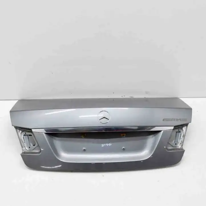 Mercedes-Benz E W212 (2009 - 2016) A2127500975 Крышка багажника — фото 1