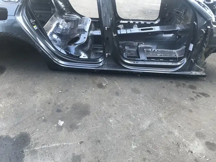 Audi A4 S4 B9 8W (2019 - ) Порог кузова — фото 1
