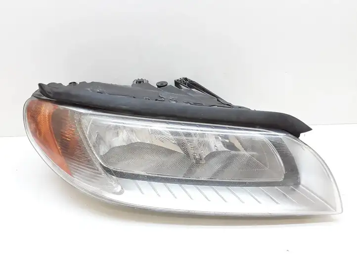 Volvo V70 (2007 - 2013) 31214354 Передняя фара — фото 1