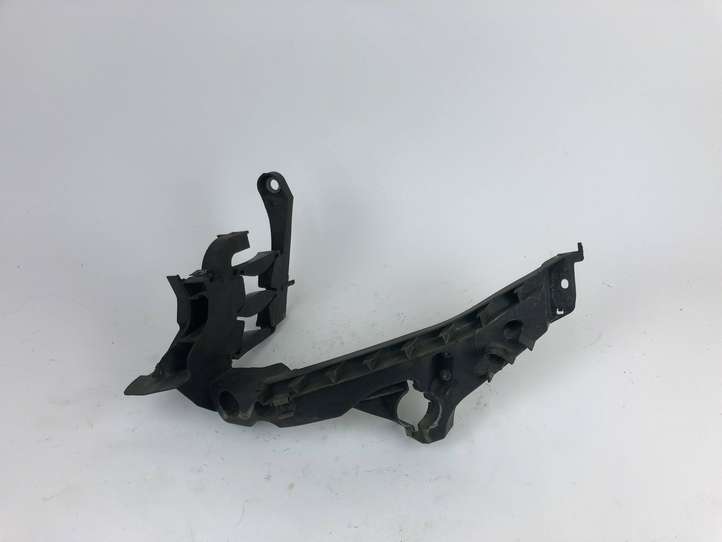 Audi A4 (2007 - 2011)  8K0805607A Держатель передней фары