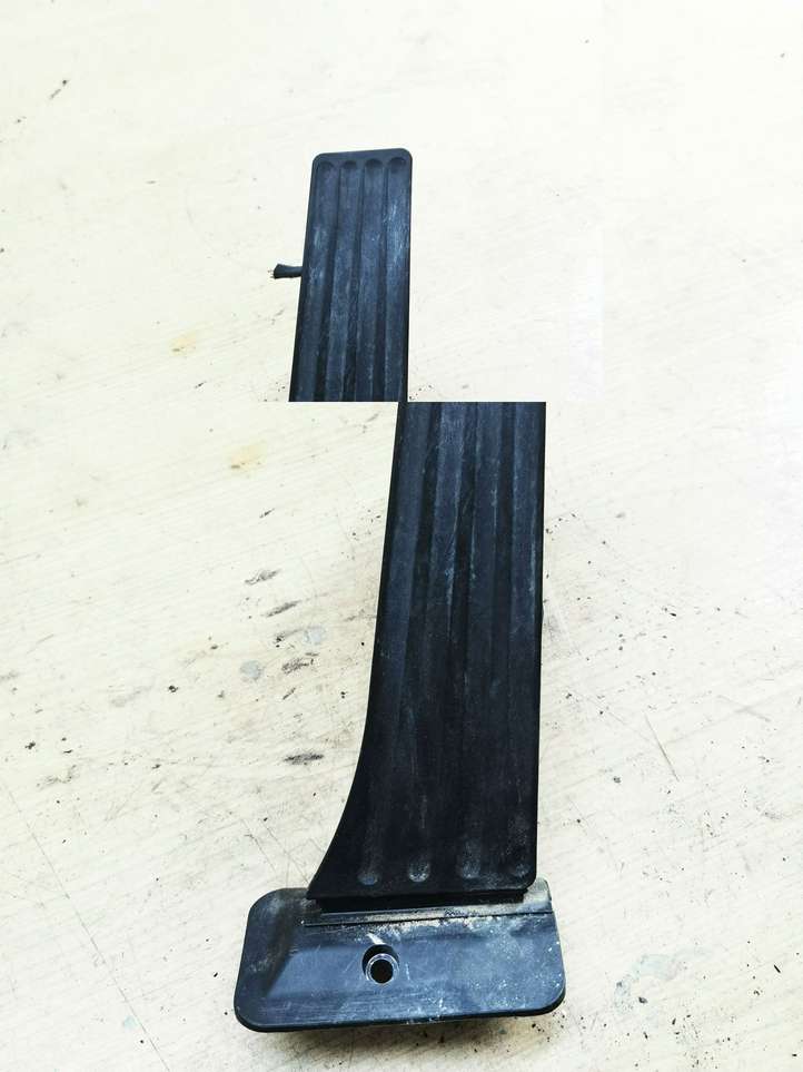 BMW 7 F01 F02 F03 F04 (2008 - 2016)  6789998 Педаль акселератора