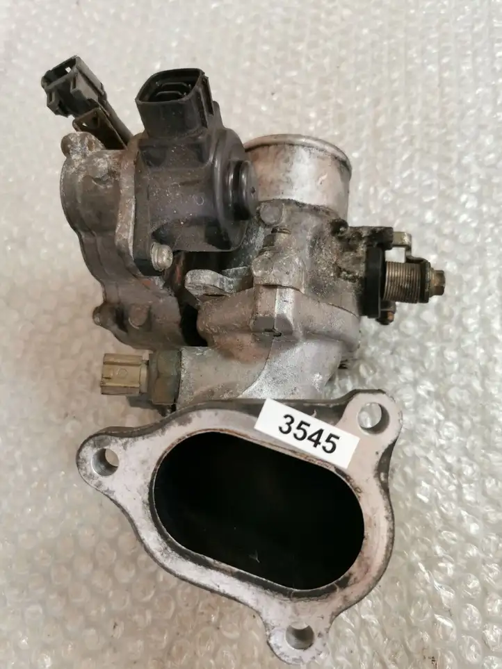 Toyota Corolla Verso AR10 (2004 - 2009) 8967221020 Дроссельная заслонка — фото 1