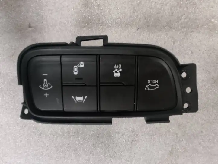 Hyundai Santa Fe (2018 - 2020) 93700 Выключатель ASR — фото 1