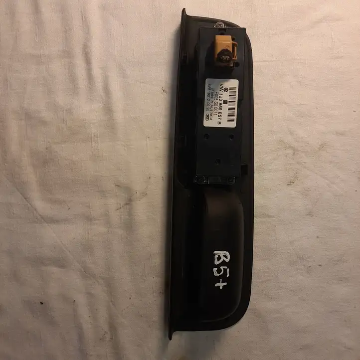 Volkswagen PASSAT B5.5 (2001 - 2005) 1J3959857B Блок кнопок стеклоподъемников — фото 4