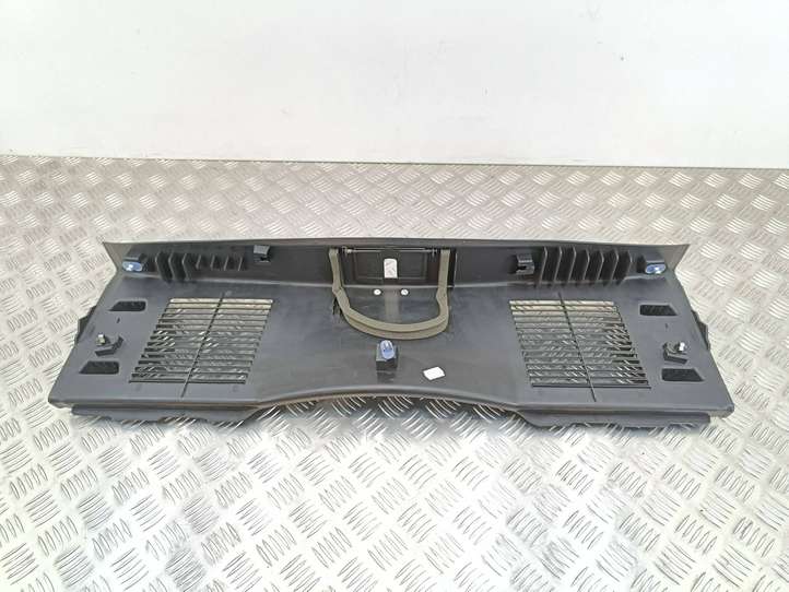 Opel Astra (2009 - 2012)  13261723 Отделка порога багажника