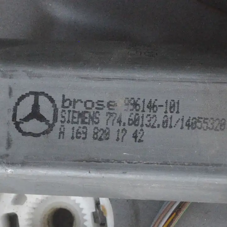 Mercedes-Benz A W169 (2004 - 2012) Электростеклоподъемник передний (комплект) — фото 6