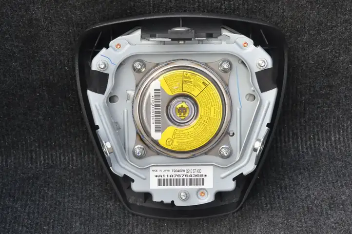 Mazda 6 (2007 - 2009) T93402AGS1G57K00 Подушка безопасности руля — фото 2