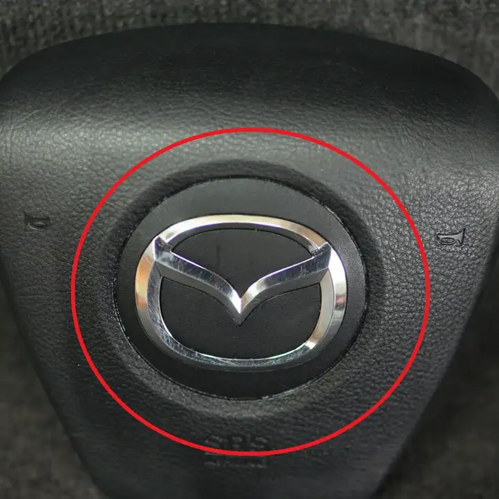 Mazda 6 (2007 - 2009) GS1E57KOOGS1E57KOO Подушка безопасности руля — фото 4