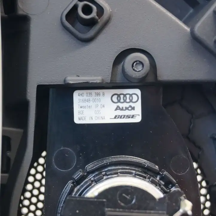 Audi A7 S7 4G (2010 - 2014) 4G8857051B Декоративная планка — фото 4