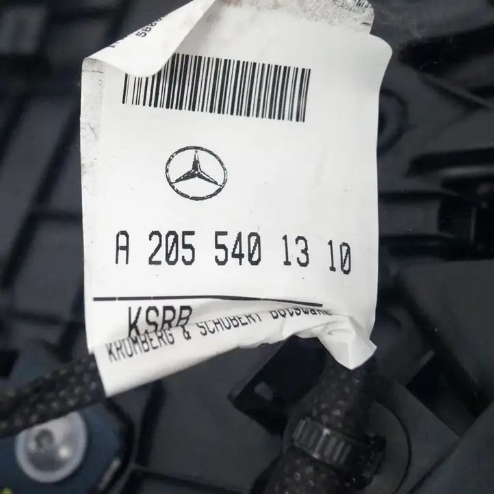 Mercedes-Benz C W205 (2014 - 2021) Обшивка задней двери — фото 5