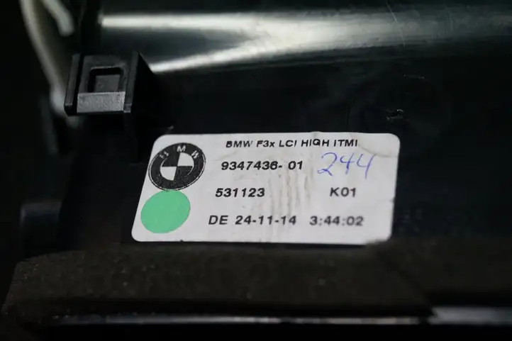 BMW 3 F30 F35 F31 (2012 - 2018) 9347436 Воздушная решетка панели — фото 4