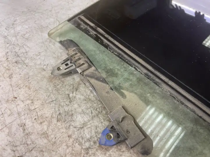 BMW 5 GT F07 (2010 - 2017)   Основное стекло задних дверей