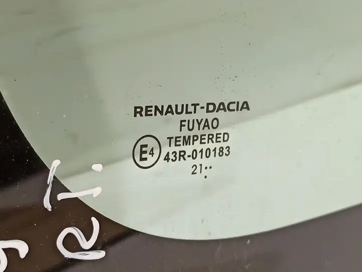 Dacia Jogger (2022 - ) 833077172R Заднее боковое стекло — фото 3