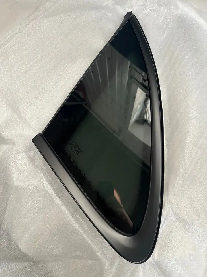 Porsche Macan (95B) (2019 - ) 8056737770 Стекло задней двери — фото 2