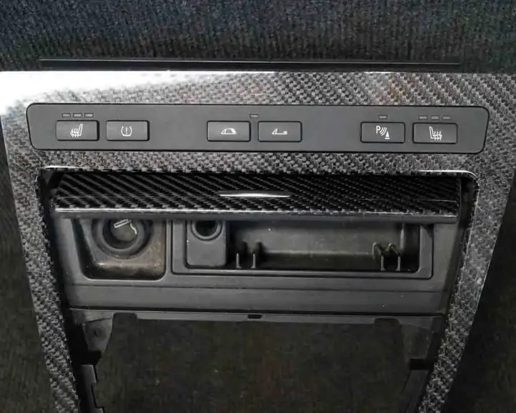 BMW 6 E63 E64 (2002 - 2010) 71149399140570 Передняя пепельница — фото 2