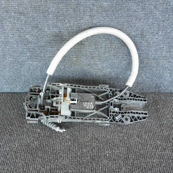 Porsche Cayenne (92A) (2011 - 2017) 5N0839885H Внутренняя ручка двери — фото 2