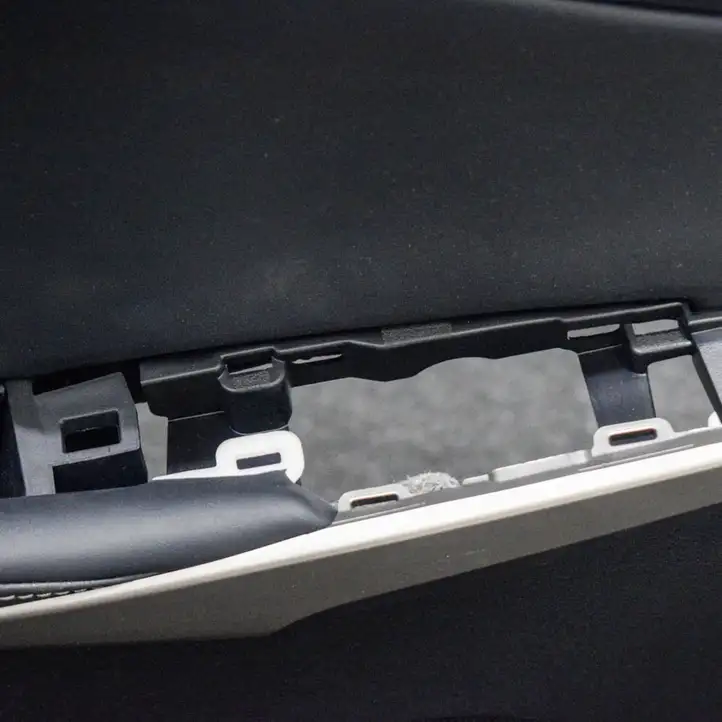 Lexus IS III XE30 (2013 - 2016) Обшивка задней двери — фото 2