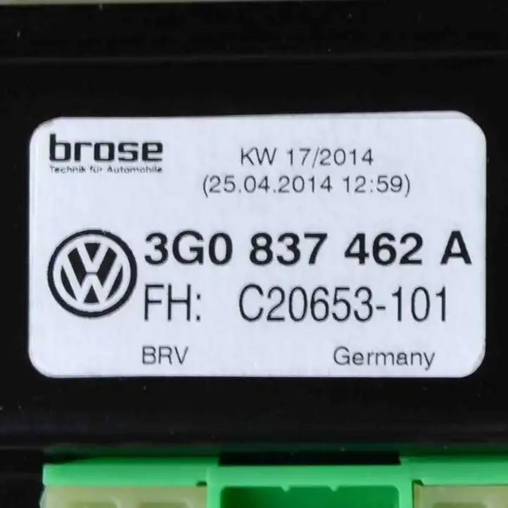 Volkswagen PASSAT B8 (2015 - ) 3G0837462A Электростеклоподъемник передний (комплект) — фото 3