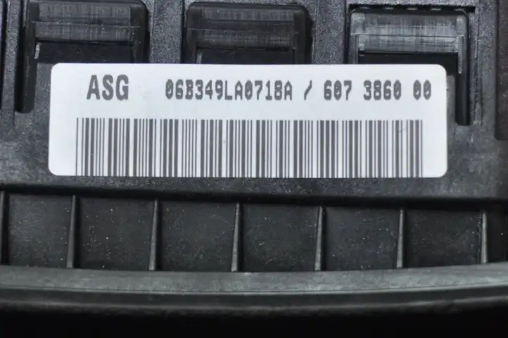 BMW 5 E60 E61 (2004 - 2010) 6780455 Подушка безопасности руля — фото 4