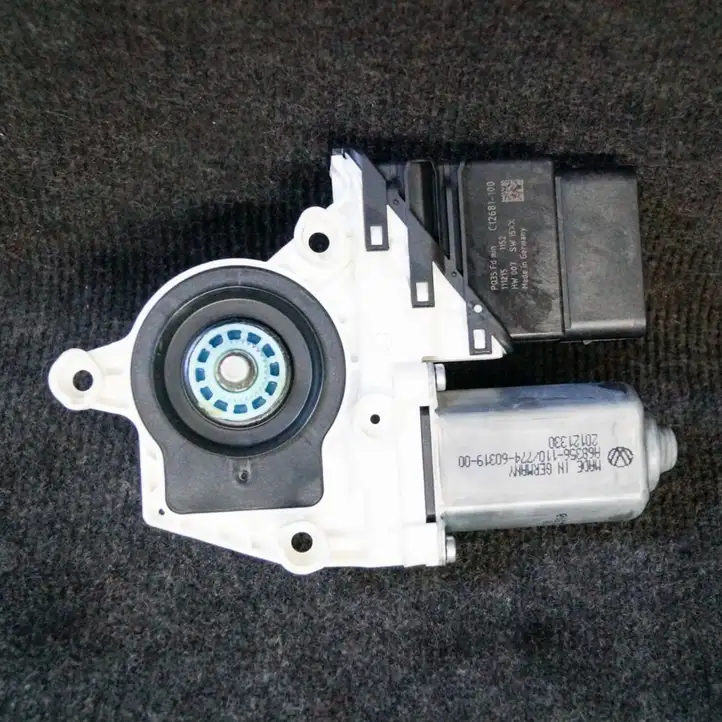 Volkswagen Tiguan (2011 - 2016) 5N0959703F Стеклоподъемник задней двери — фото 1