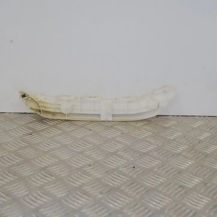 Toyota Verso (2012 - 2015) 5257552120 Кронштейн заднего бампера — фото 2