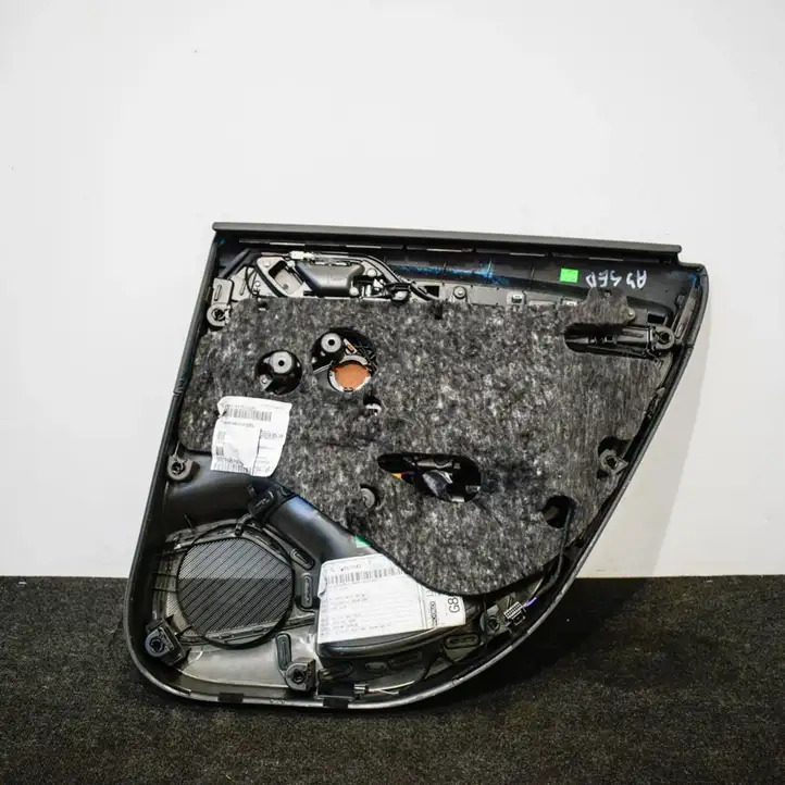 Audi A3/S3 8V (2012 - 2016) 8V5867305 Обшивка задней двери — фото 2
