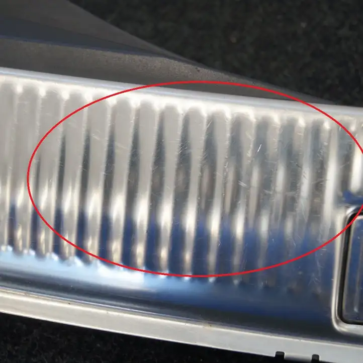 Audi Q7 4L (2009 - 2015) 4L0864483A Отделка порога багажника — фото 6