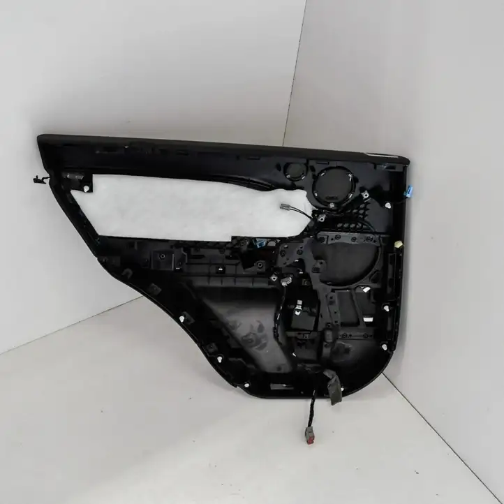 Land Rover Range Rover L405 (2012 - 2017) Обшивка задней двери — фото 2