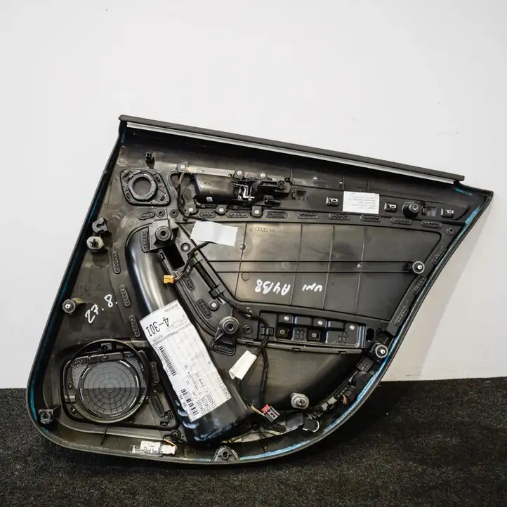 Audi A4 S4 B8 8K (2007 - 2011) 8K0867305 Обшивка задней двери — фото 2