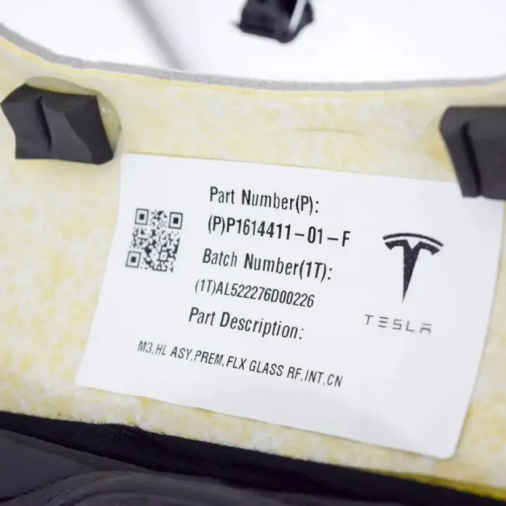 Tesla Model 3 (2017 - 2023) 161441101F Потолочная обшивка — фото 3