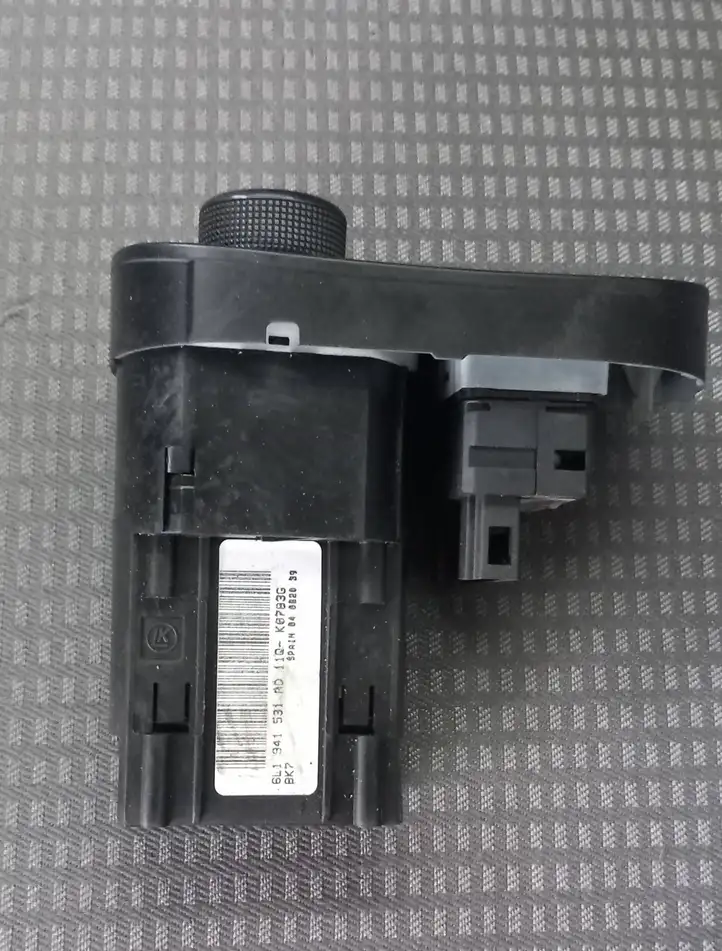 Seat Ibiza III (6L) (2002 - 2008) 6L1941531AB Включатель фонарей — фото 1